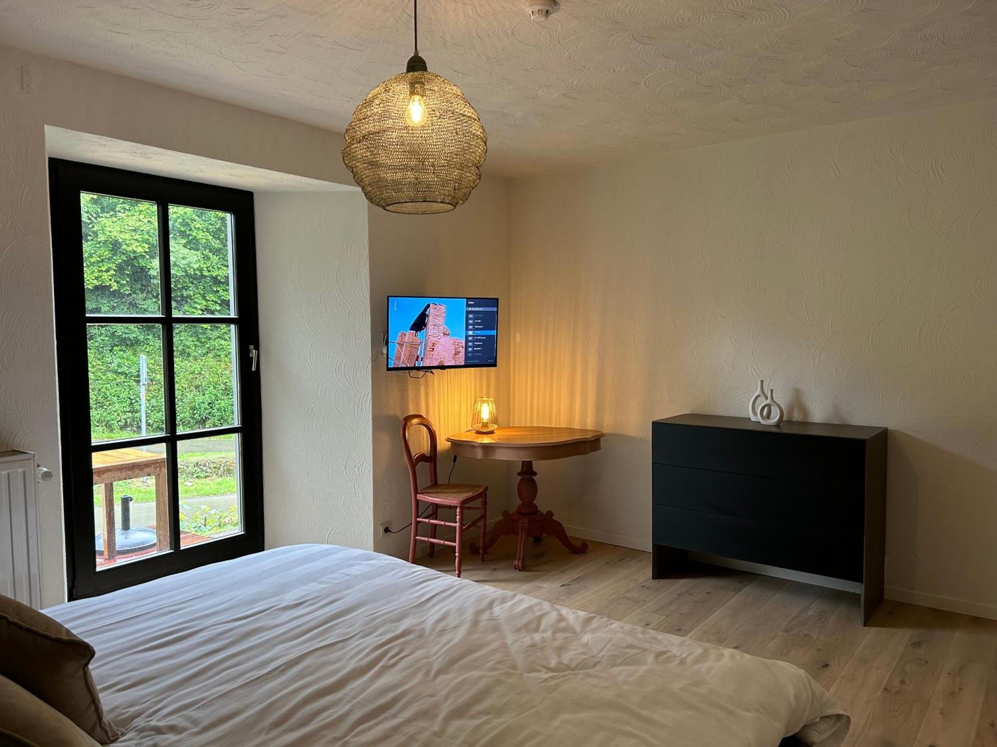 Cacele - La Croisette 5 Appartementen En 6 Tweepersoonskamers Vresse-sur-Semois Exteriér fotografie